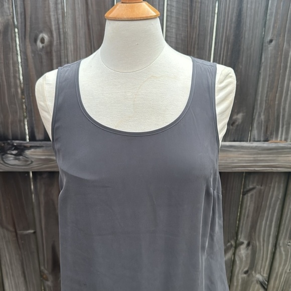 Garnet Hill Gray 100% Silk Soft Tiered Ruffle Sleeveless Slip Tank Dress size 8 - Picture 2 of 7